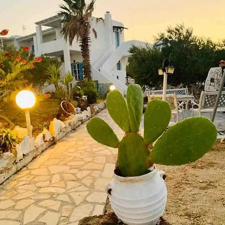 Aparthotel Stavros