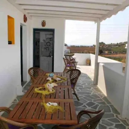 Ξενοδοχείο με διαμερίσματα Stavros