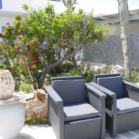 Ξενοδοχείο με διαμερίσματα Stavros