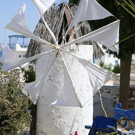 Stavros Ξενοδοχείο με διαμερίσματα 4*