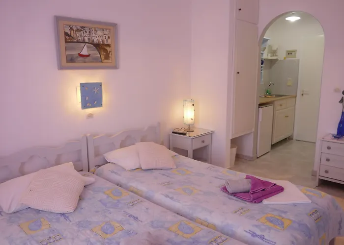 Stavros Apartmanhotel 4*